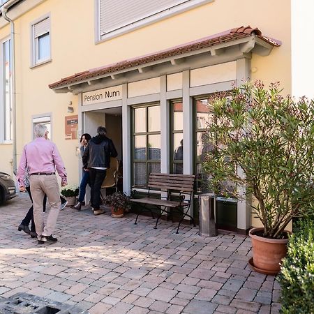 Hotel Domizil Nunn Escherndorf Zewnętrze zdjęcie