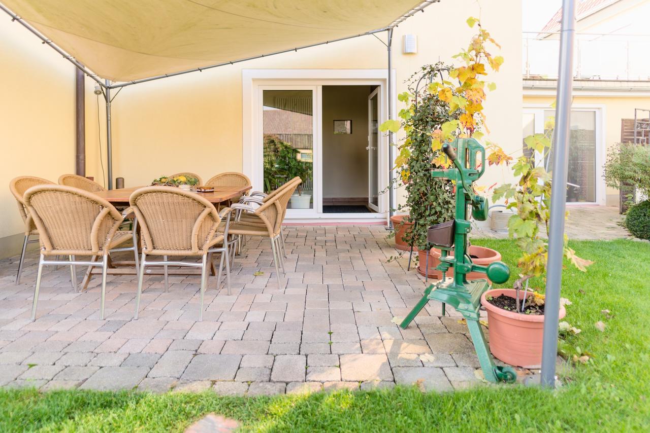 Hotel Domizil Nunn Escherndorf Zewnętrze zdjęcie