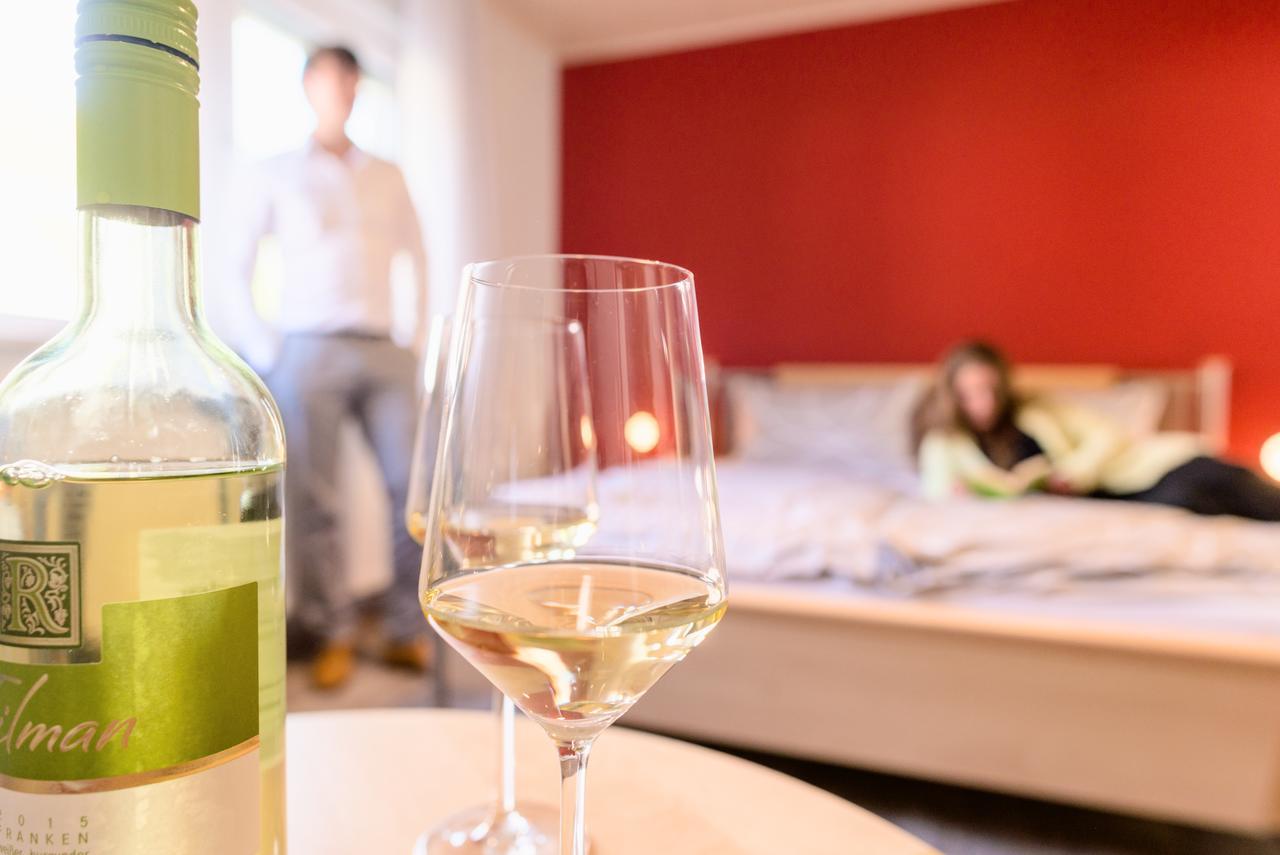 Hotel Domizil Nunn Escherndorf Zewnętrze zdjęcie